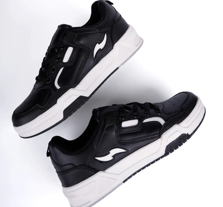 Hype Legacy Raven Black Men’s Casual Trainer